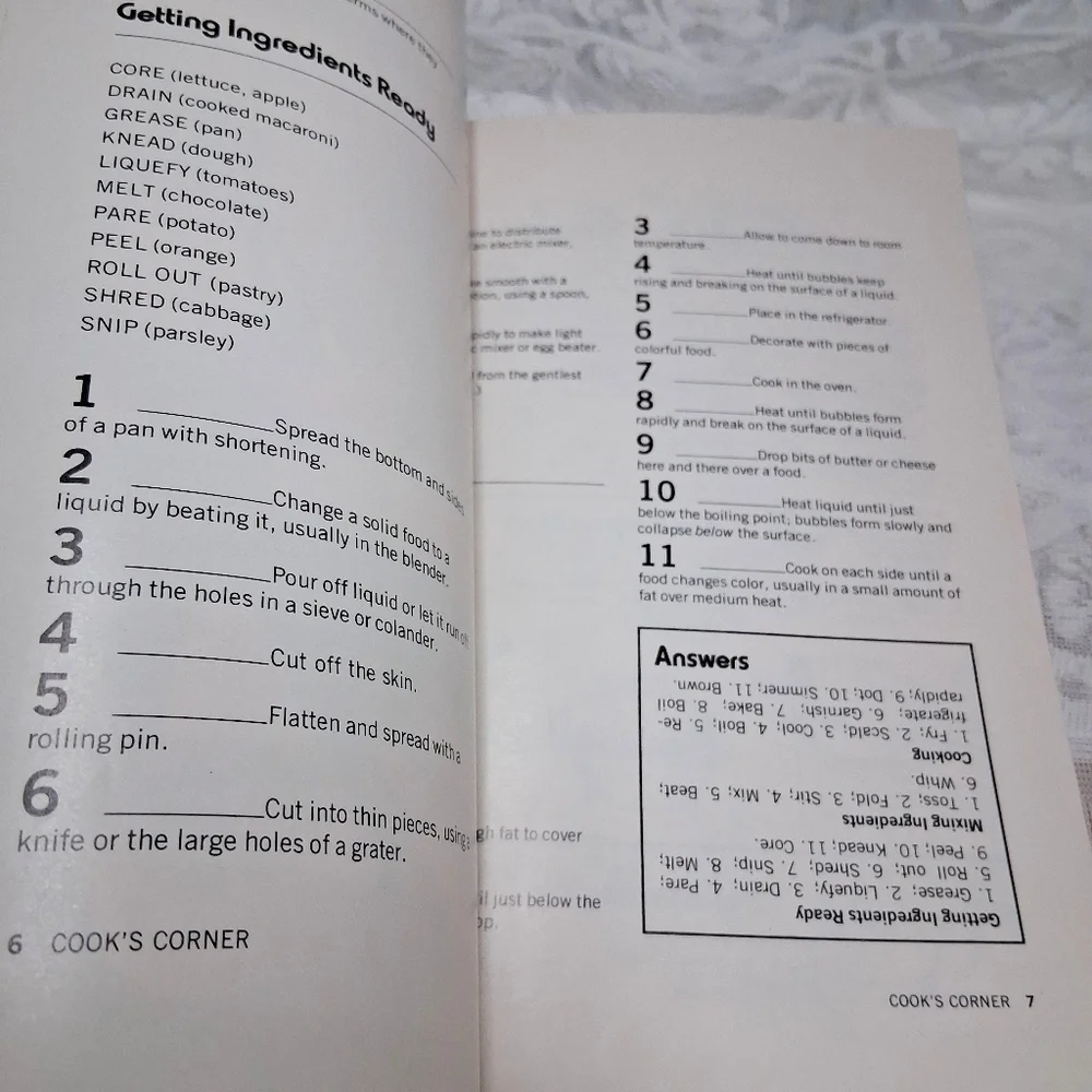 Vintage 1978 Betty Crocker's Cookbook For Boys & Girls Colorful Fun Recipes